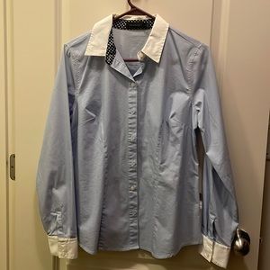 The Limited Size Medium Women’s Long Sleeve Button Down Shirt